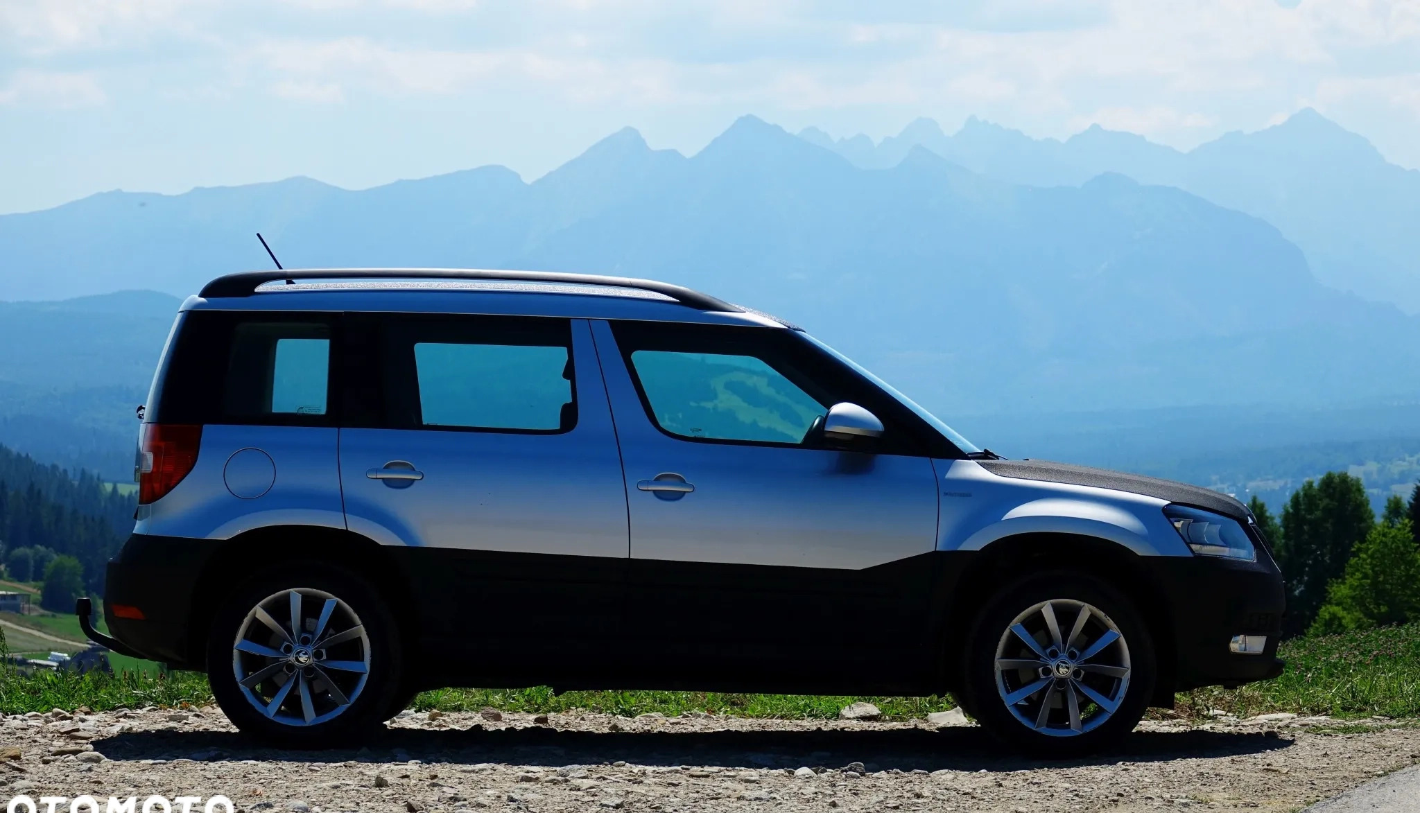 Skoda Yeti cena 39999 przebieg: 145000, rok produkcji 2014 z Ostrołęka małe 46